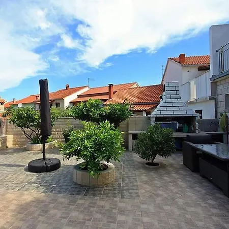 Apartmán With Wifi Supetar, Brac - 5665 *