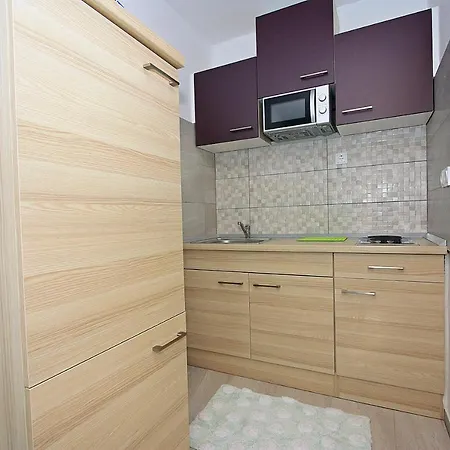 아파트 With Wifi Supetar, Brac - 5665 수페타르