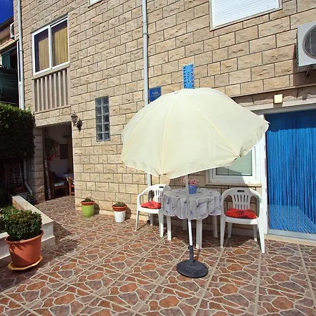 With Wifi Supetar, Brac - 5665 Apartment Supetar