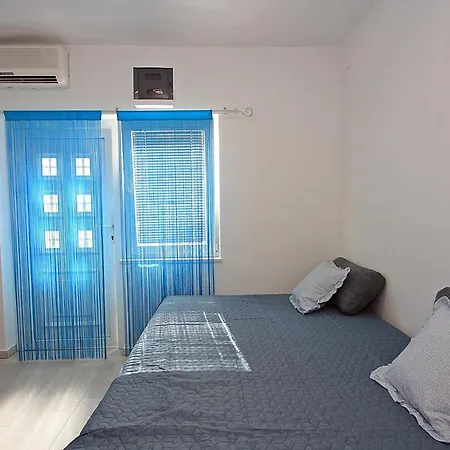 Апартаменты With Wifi Supetar, Brac - 5665 Супетар